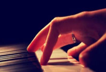 虎扑NBA官网：西甲：马德里竞技队以1比0小胜赫塔费.